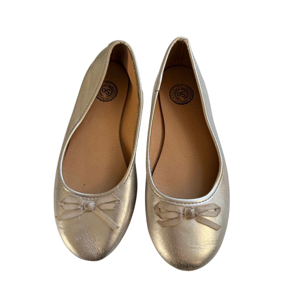 SO Silver Ballet Flats with Bow - Girls Size 2 - Stylish & Sweet